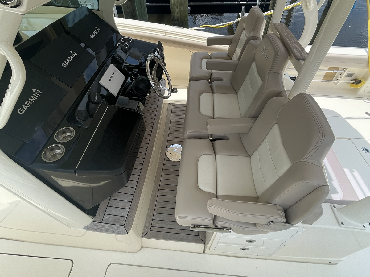 Premium Helm Seating Project